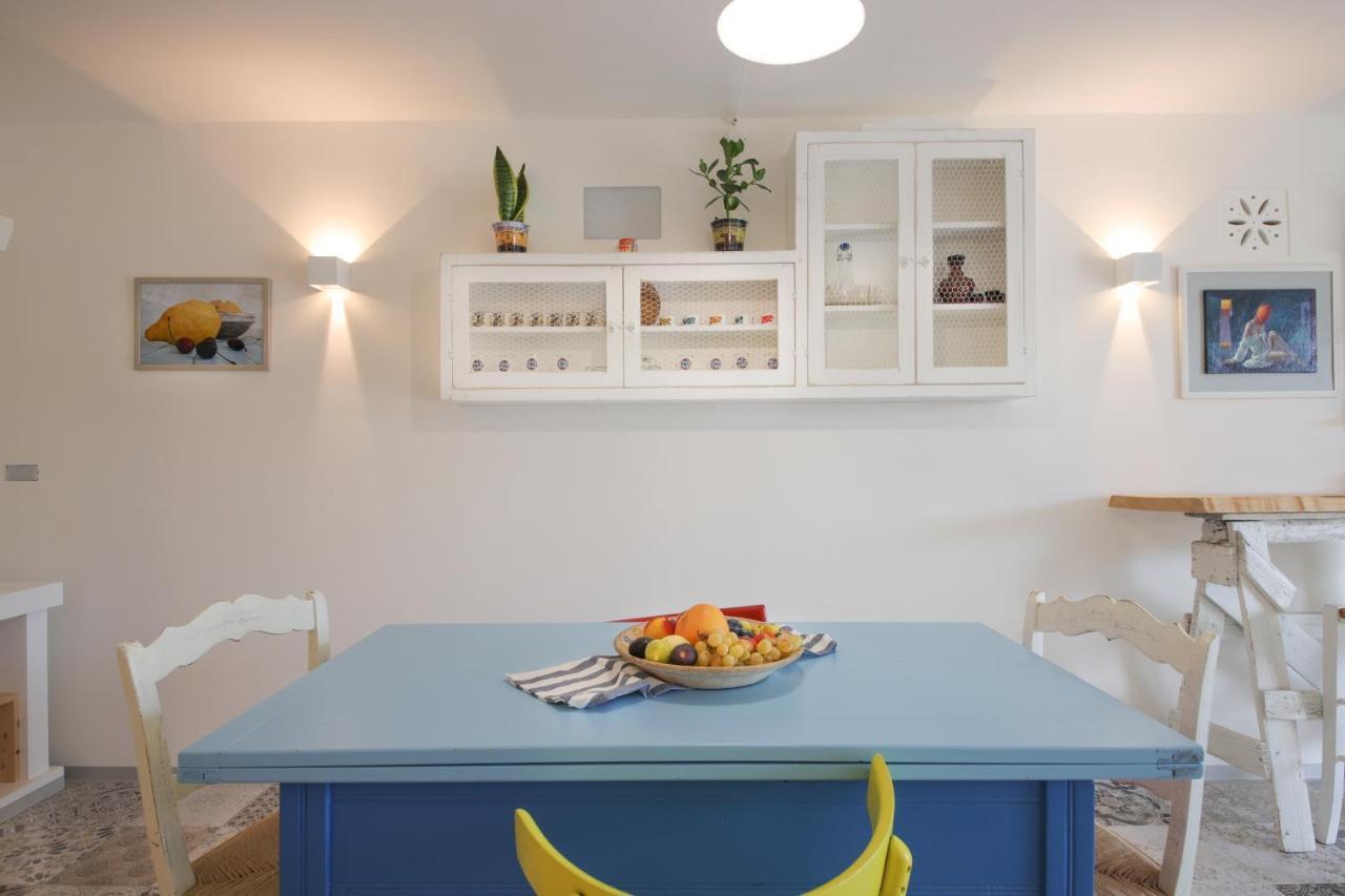 Dimora Adoa Apartment Фазано Екстериор снимка