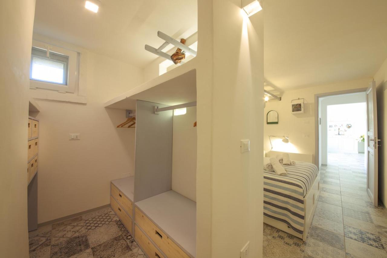 Dimora Adoa Apartment Фазано Екстериор снимка